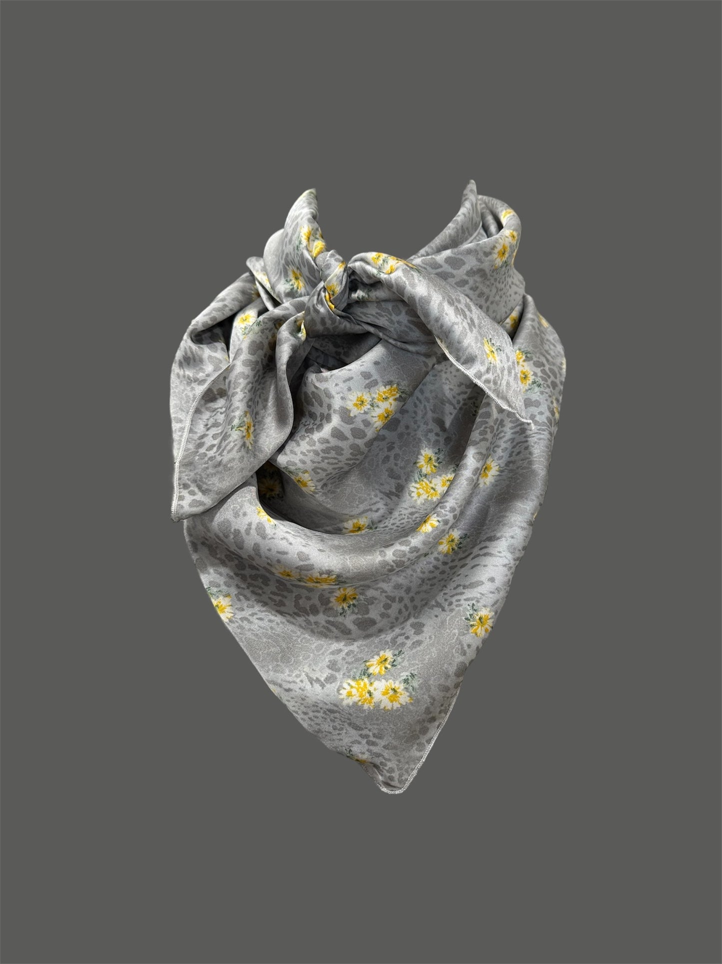 Grey Leopard Print Wild Rag