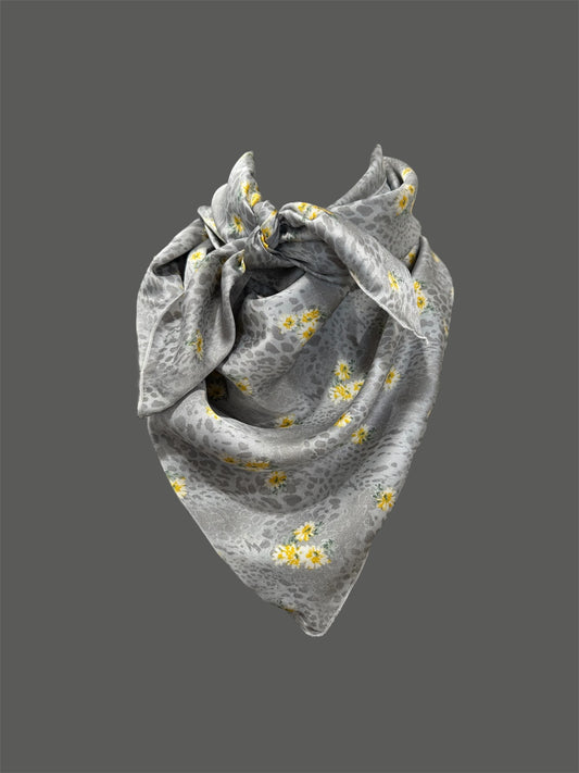 Grey Leopard Print Wild Rag